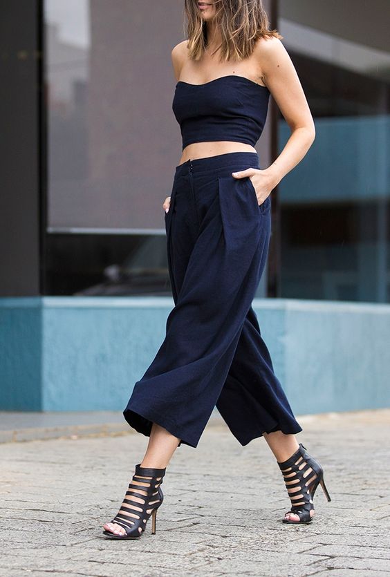 Culottes with high heels sandals