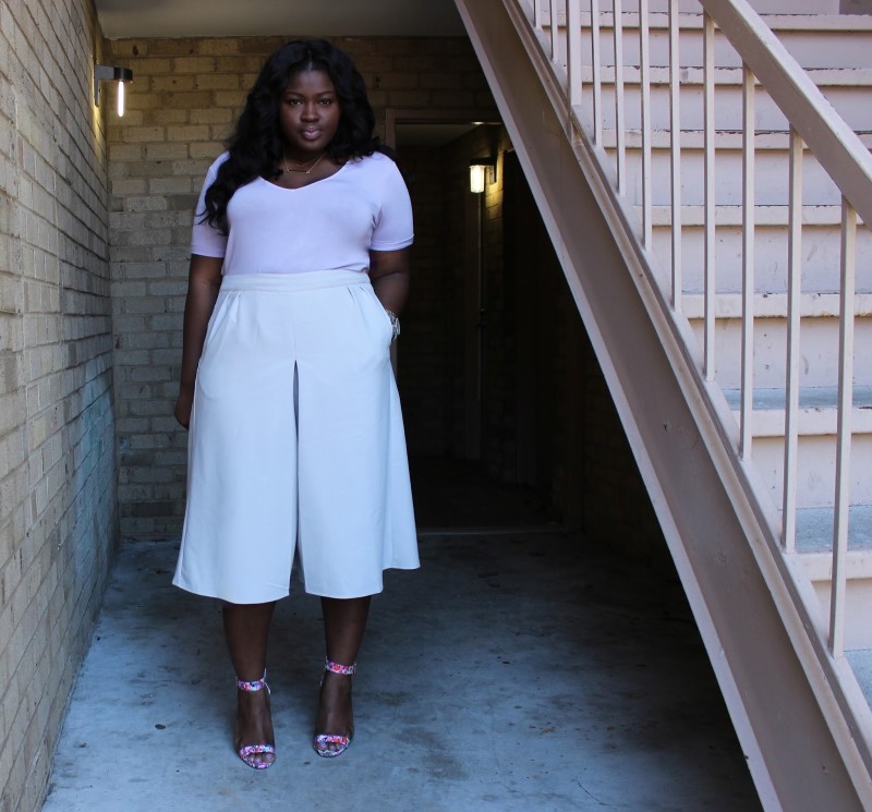What shoes to wear white culottes