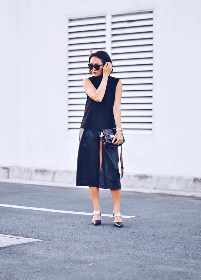 65 Beautiful Black Culottes Outfit Ideas To Try - GlossyU