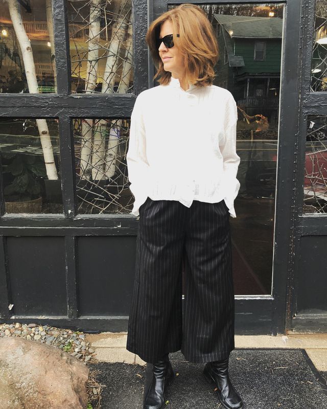 How to wear culottes with flat boots