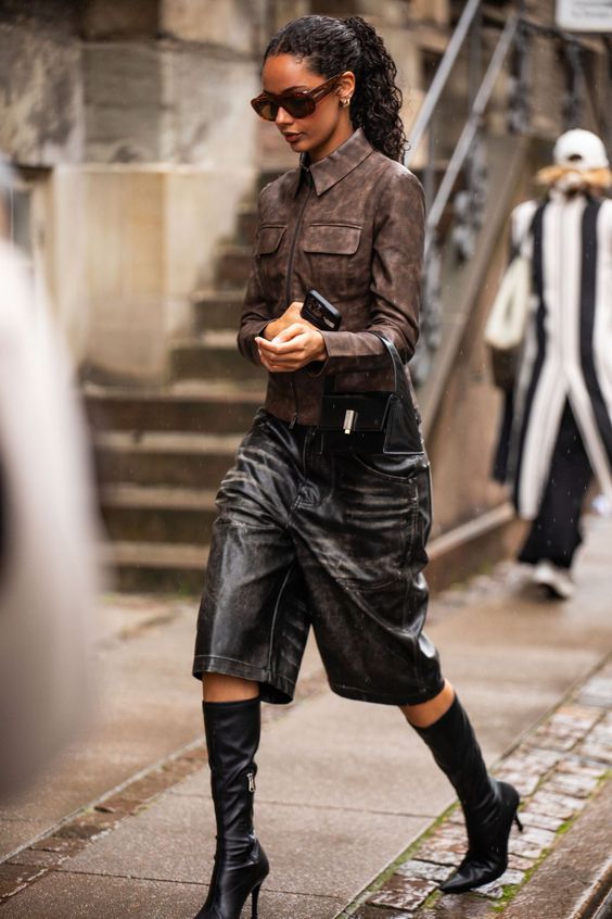 How to wear black culottes pants when is cold weather